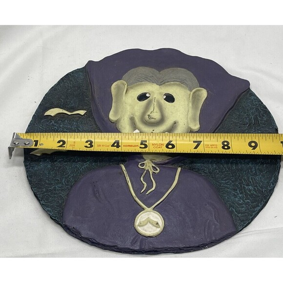 Halloween Vampire Wall DecorWreath Glow in the Dark Round Disc "Glowing Ghouls - Picture 8 of 8